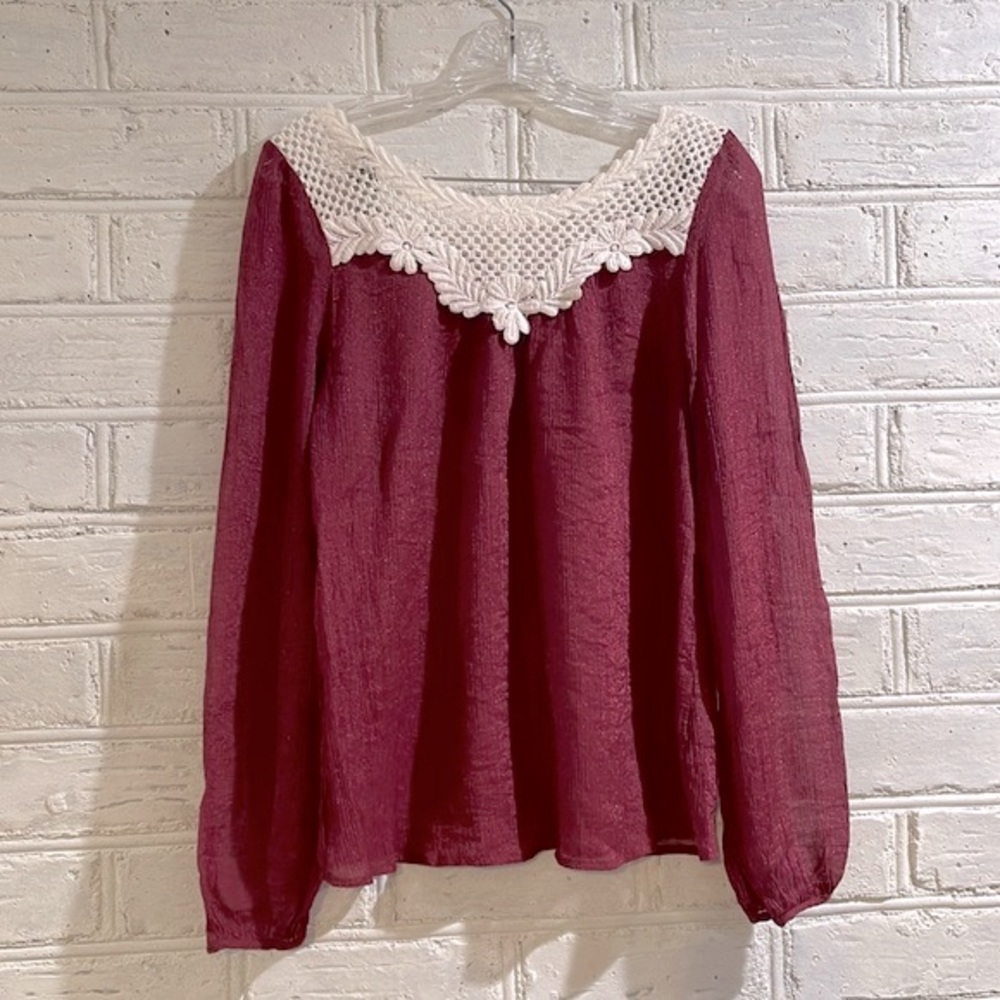 ModCloth Double Zero top, size S. Excellent pre-loved condition. Worn once.